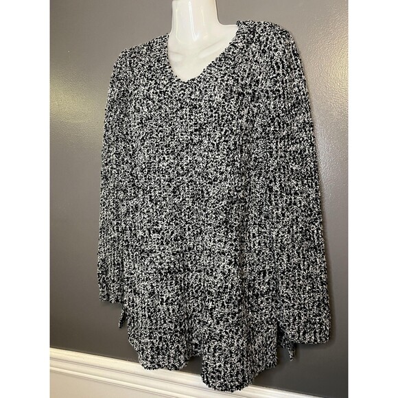 Lane Bryant Sweater Womens 14/16 Black White Boucle Knit V-Neck Tunic Pullover - Picture 3 of 7